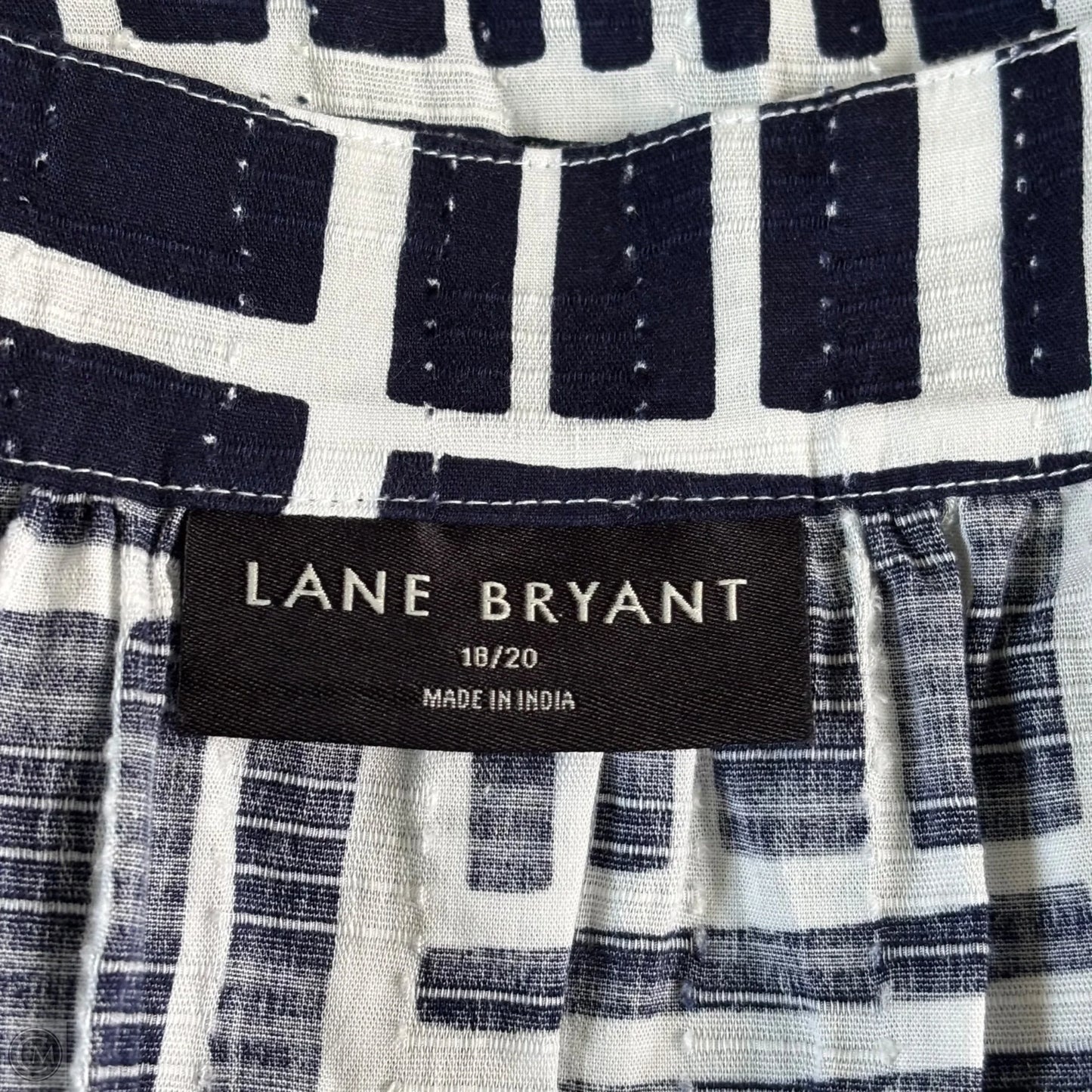 Top Short Sleeve By Lane Bryant In Navy, Size: 2x