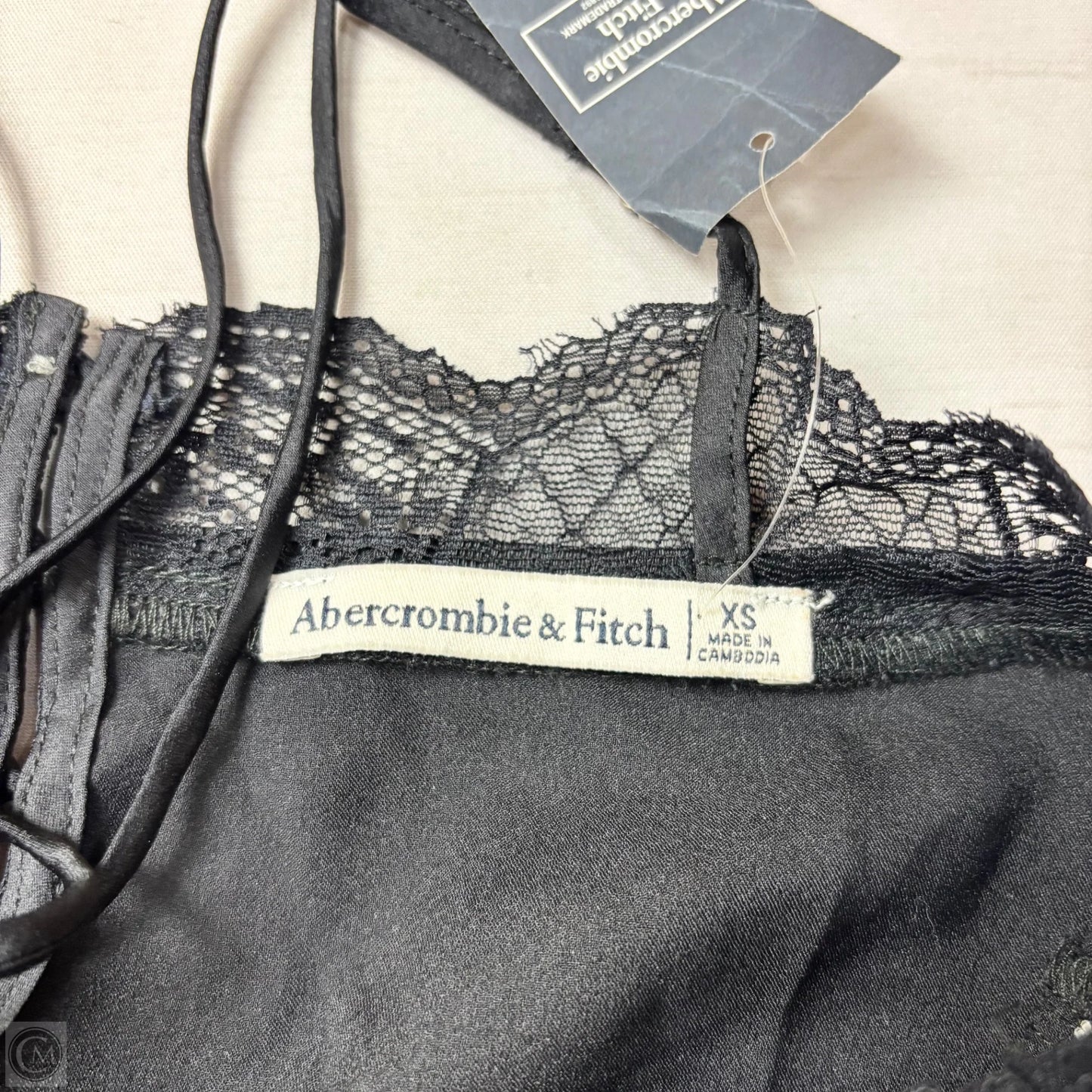 Top Sleeveless By Abercrombie And Fitch In Black, Size: Xs