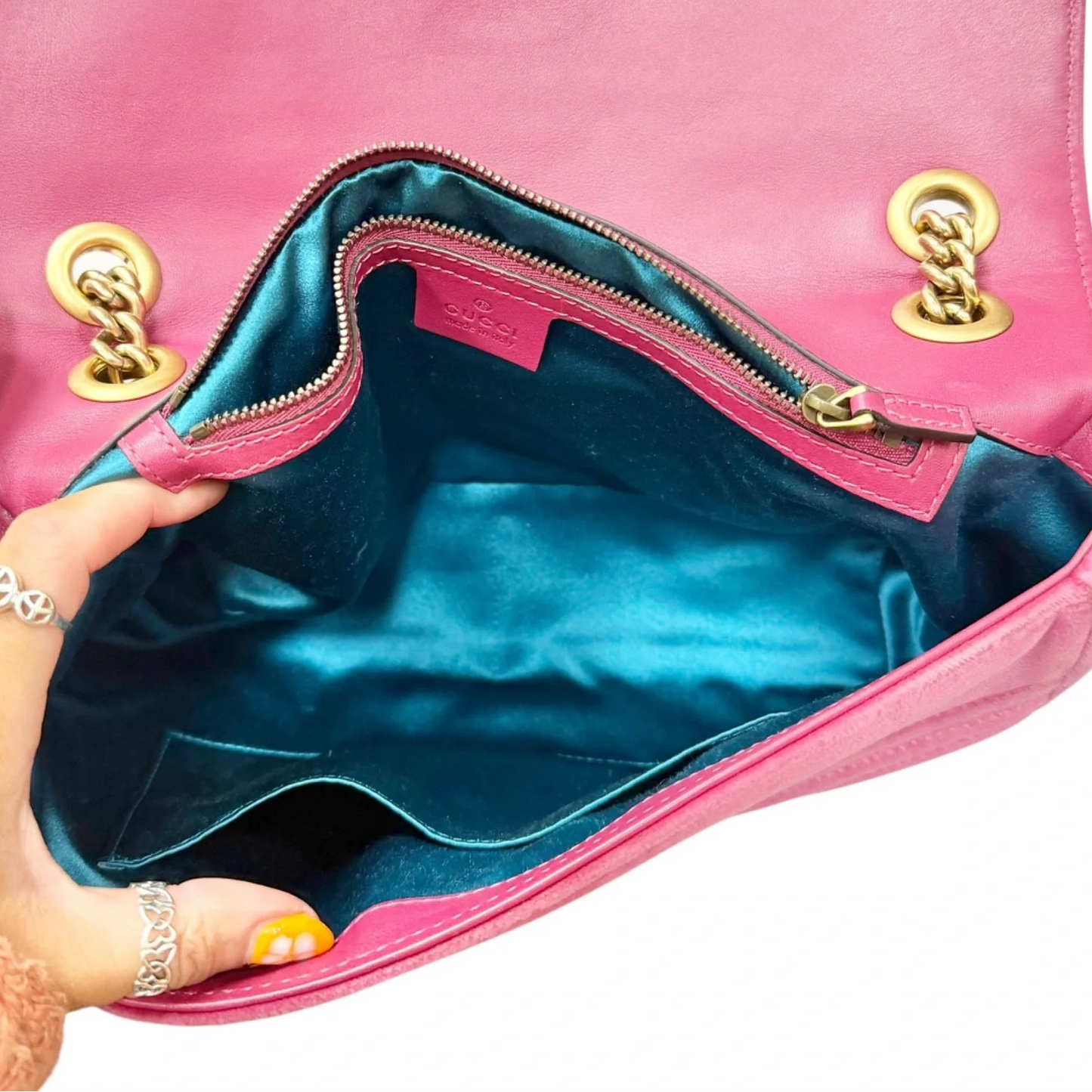Handbag Luxury Designer By Gucci, Size: Medium