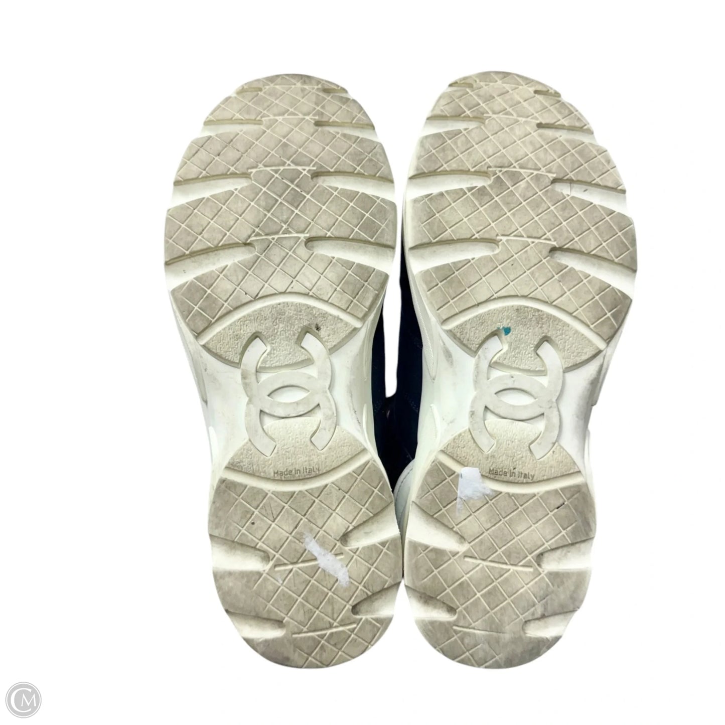 Shoes Luxury Designer By Chanel In Black & White, Size: 6