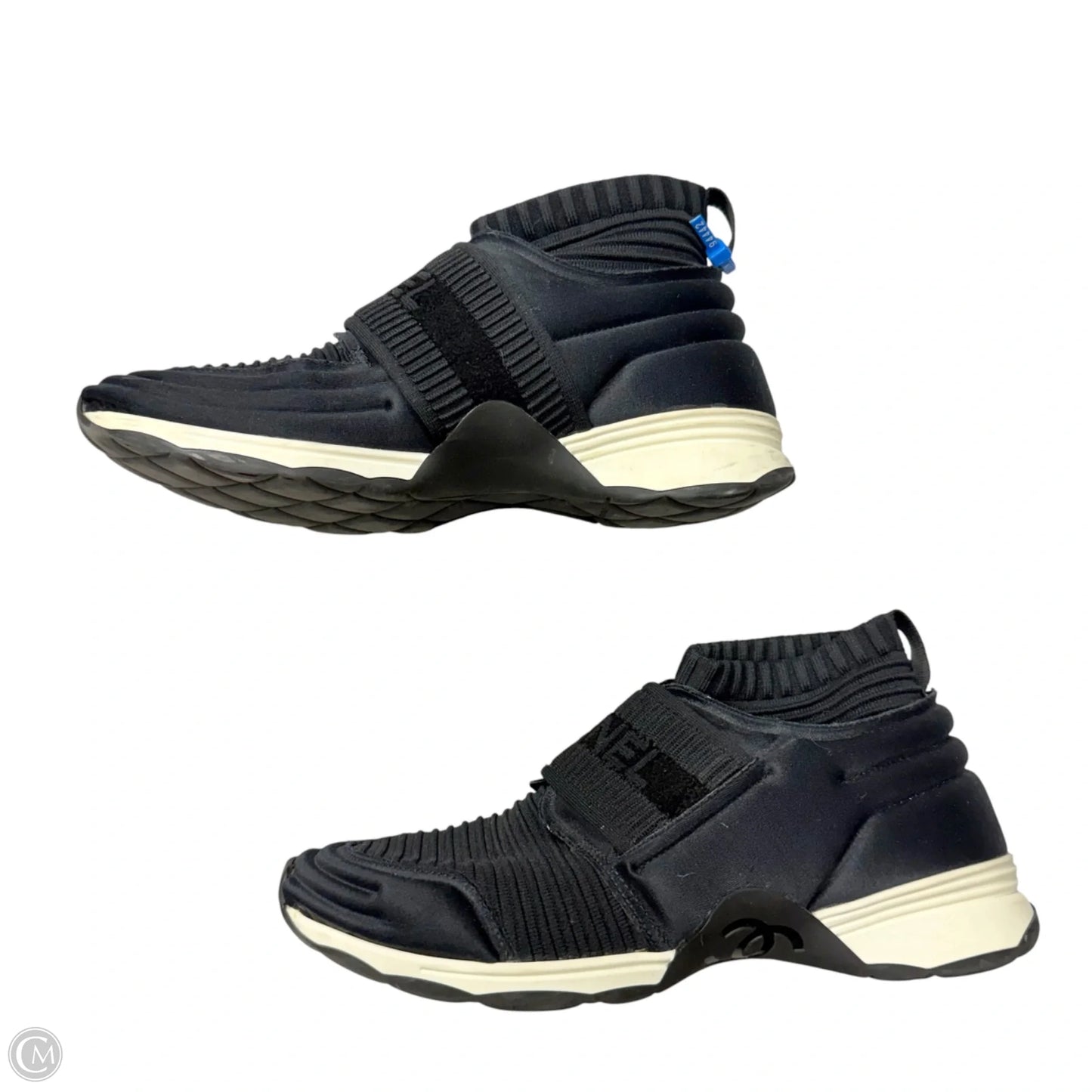Shoes Luxury Designer By Chanel In Black & White, Size: 6.5