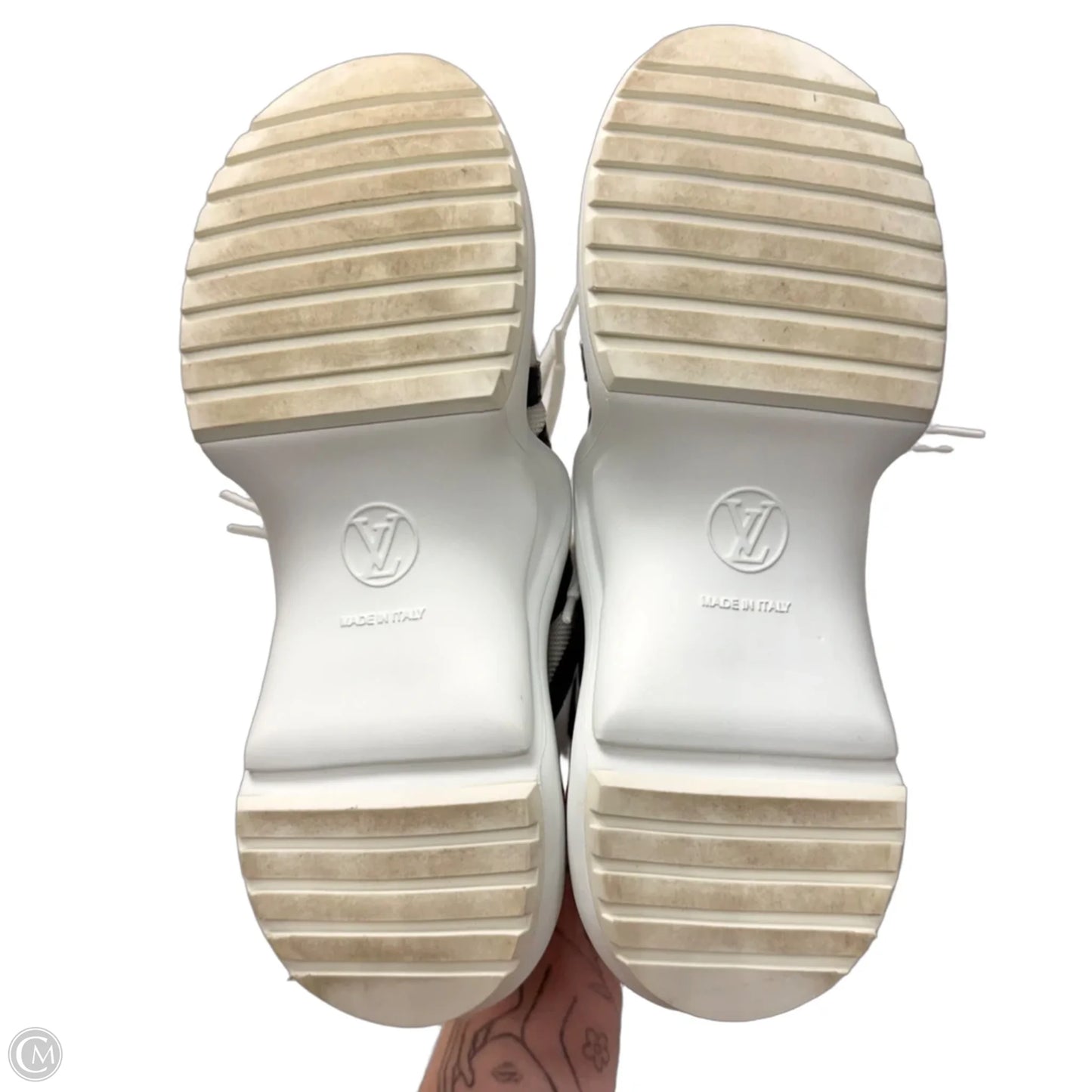 Shoes Luxury Designer By Louis Vuitton In Brown & White, Size: 7.5