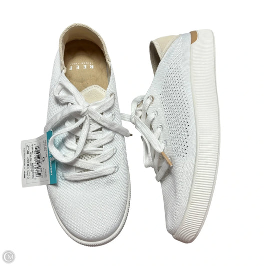 Shoes Sneakers By Reef In White, Size: 9