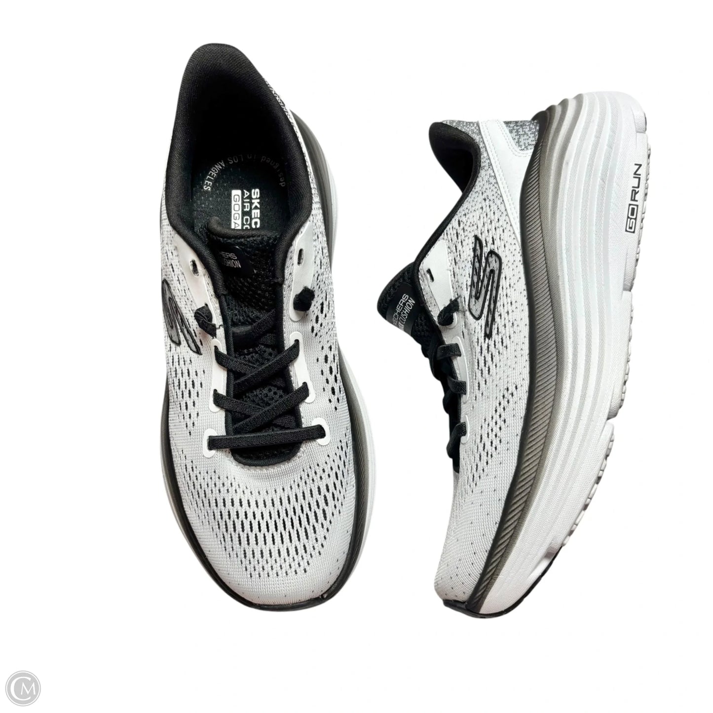 Shoes Athletic By Skechers In Black & White, Size: 6.5