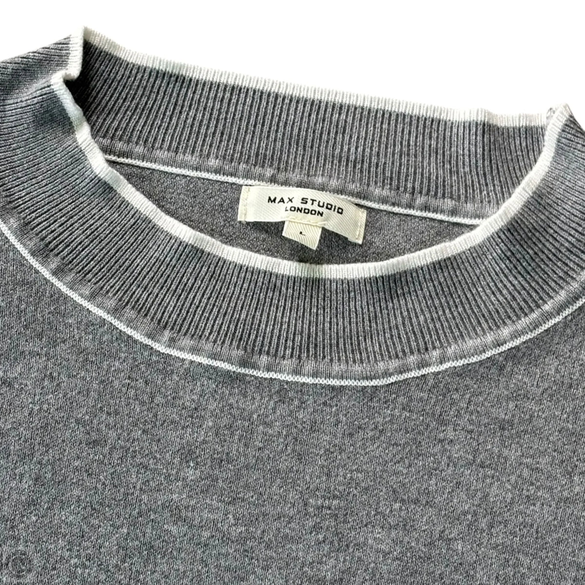 Sweater By Max Studio In Grey, Size: L