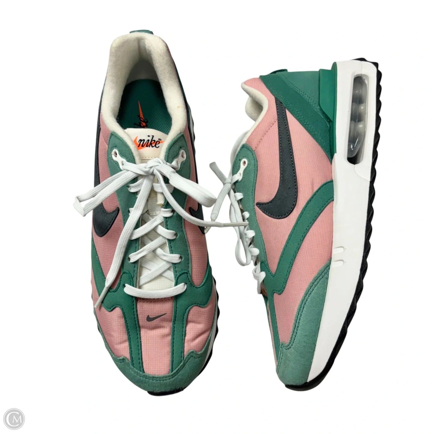 Shoes Athletic By Nike In Green & Pink, Size: 8.5
