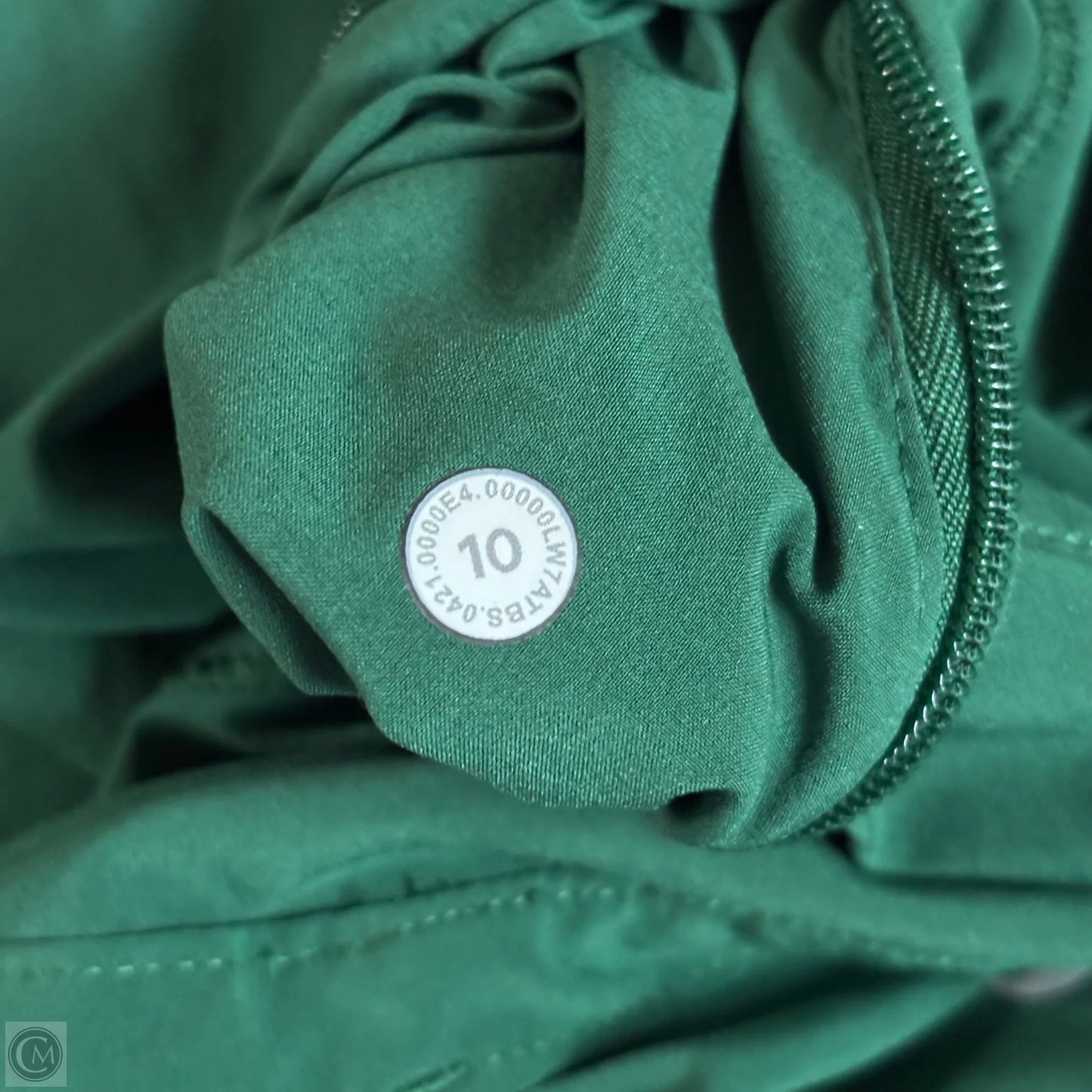 Athletic Shorts By Lululemon In Green, Size: M