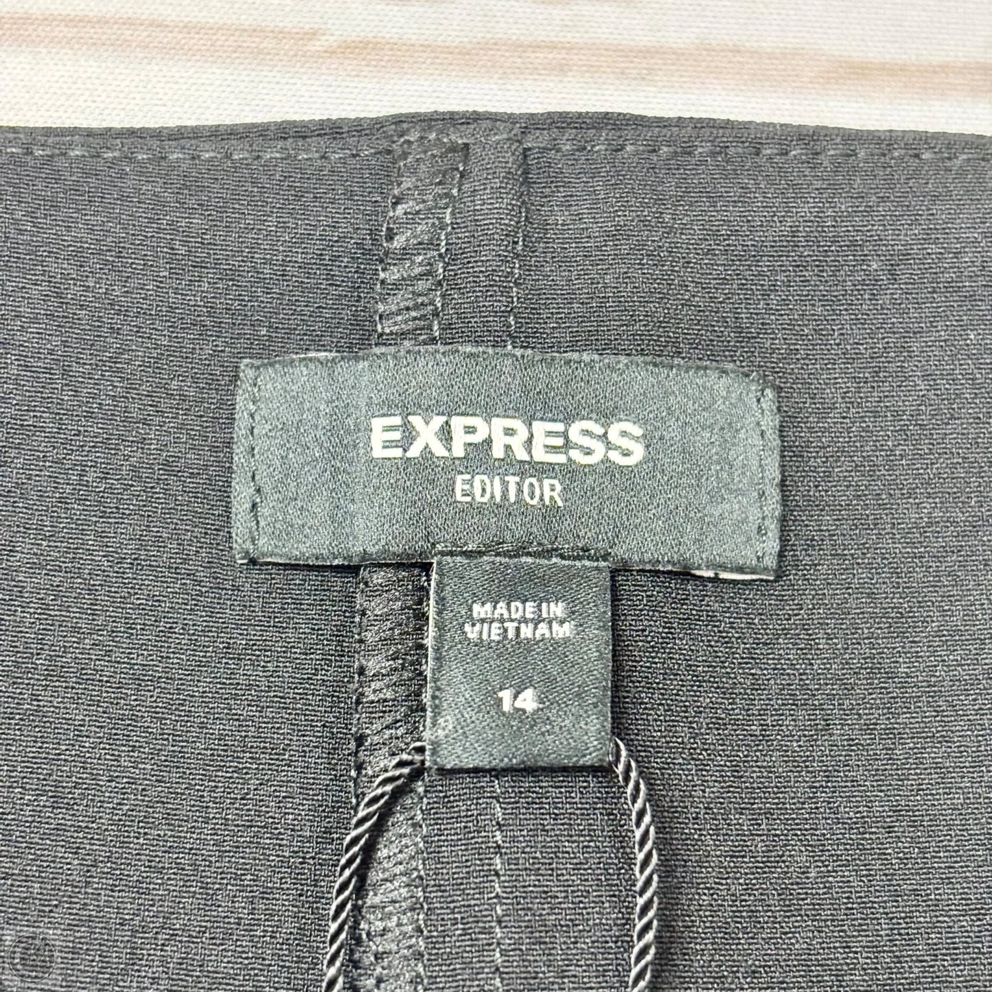 Skort By Express In Black, Size: 14