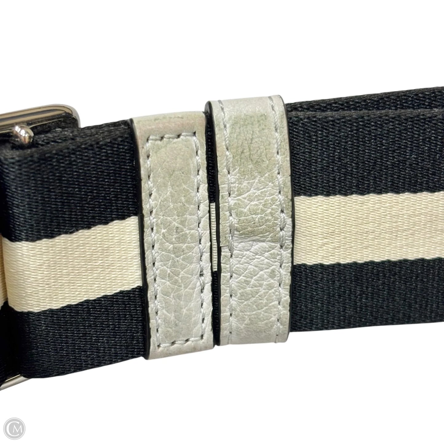 Crossbody Luxury Designer By Marc Jacobs, Size: Medium