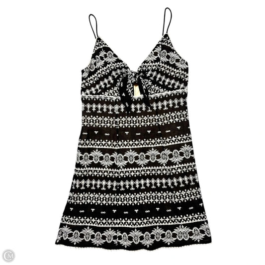 Dress Designer By Alice + Olivia In Black & White, Size: M