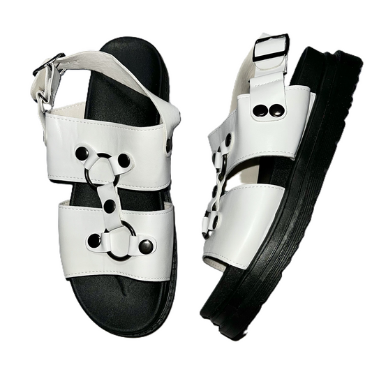 Sandals Flats In Black & White, Size: 12