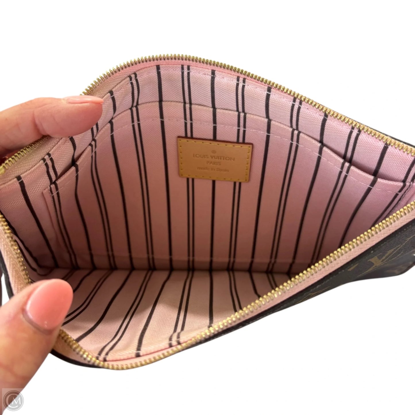 Wristlet Luxury Designer By Louis Vuitton, Size: Small