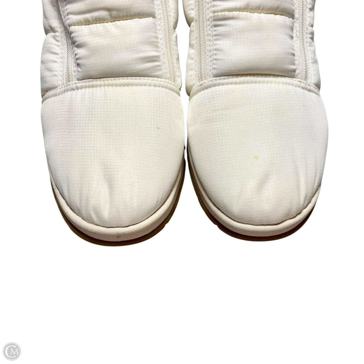 Boots Designer By Ugg In White, Size: 11