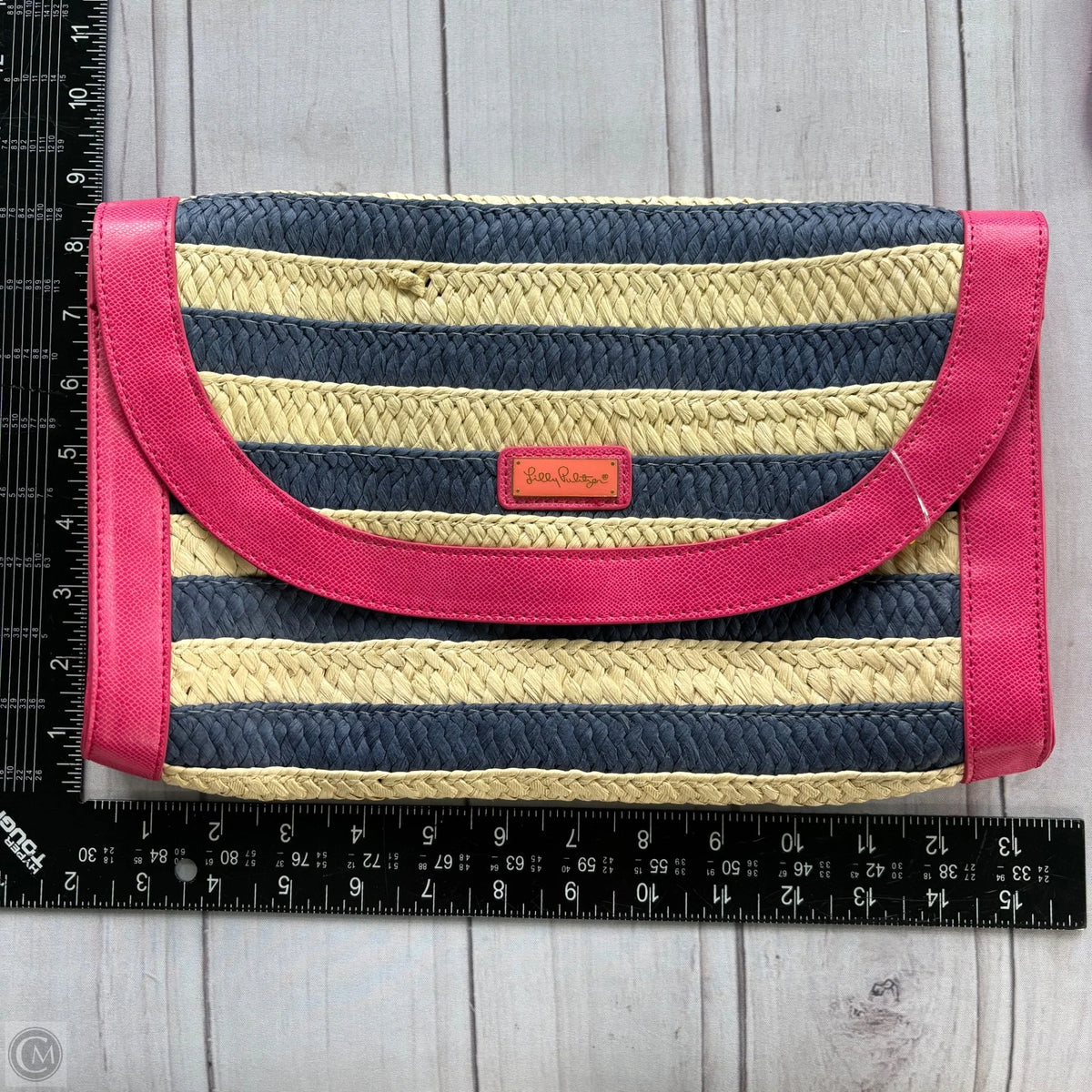 Clutch Designer By Lilly Pulitzer, Size: Medium