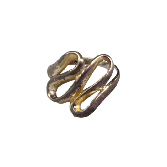 Ring Sterling Silver Size: 7.5