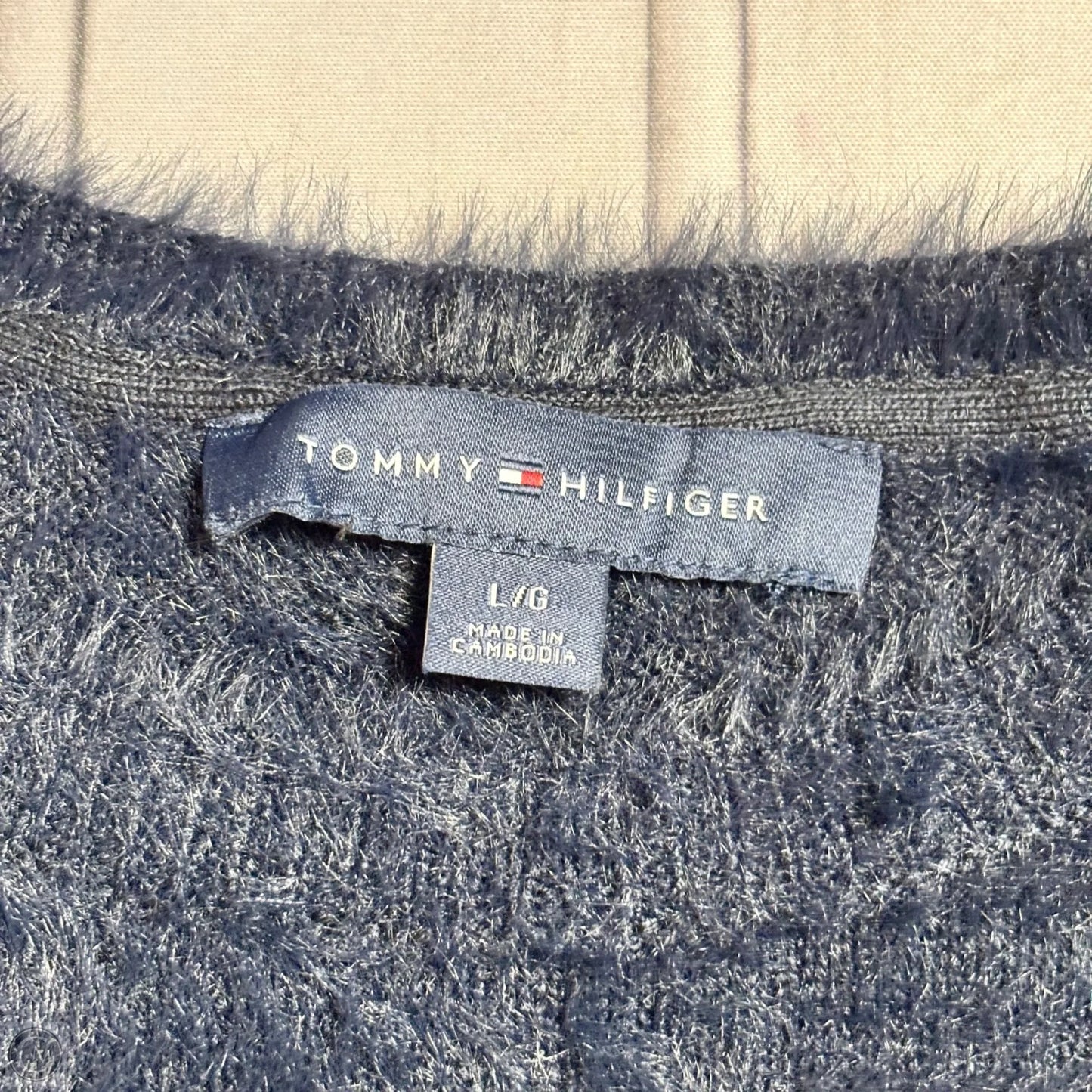 Sweater By Tommy Hilfiger In Navy, Size: L