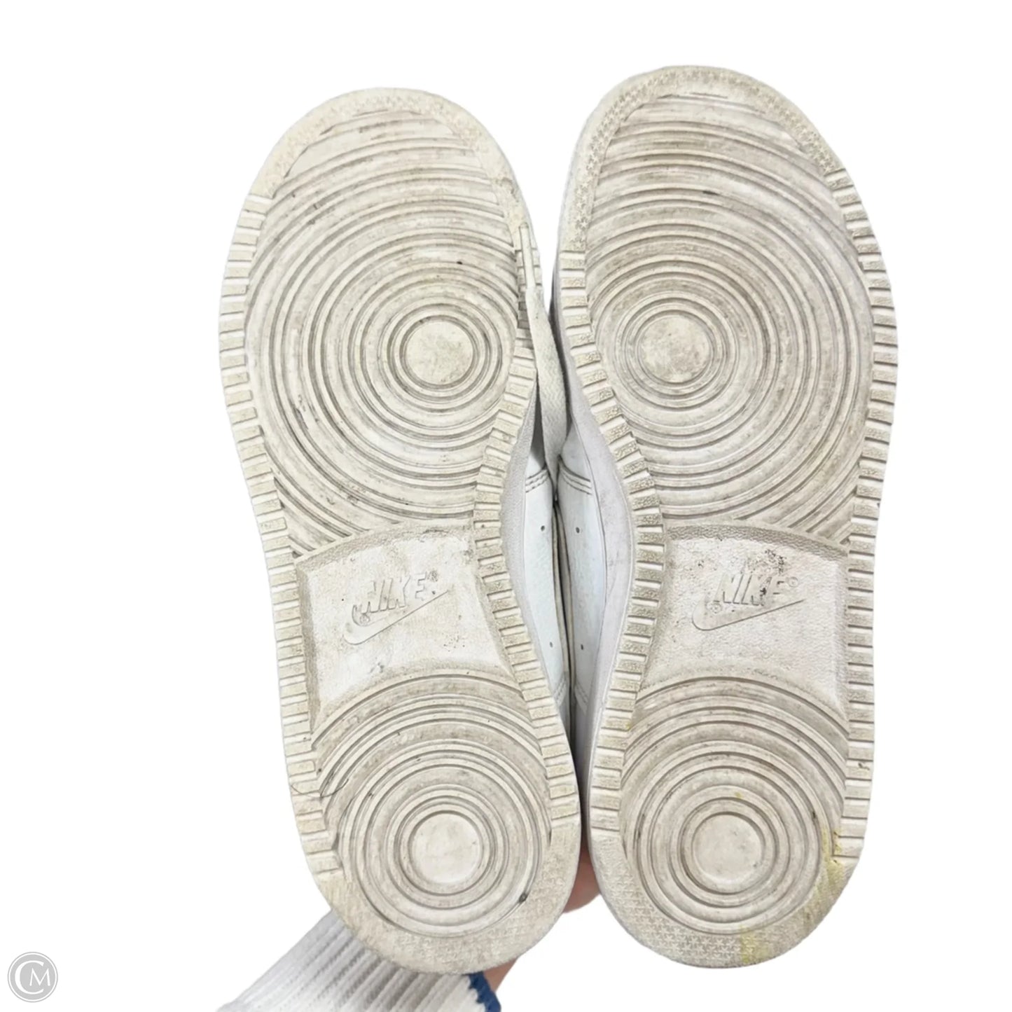 Shoes Sneakers By Nike In White, Size: 9.5