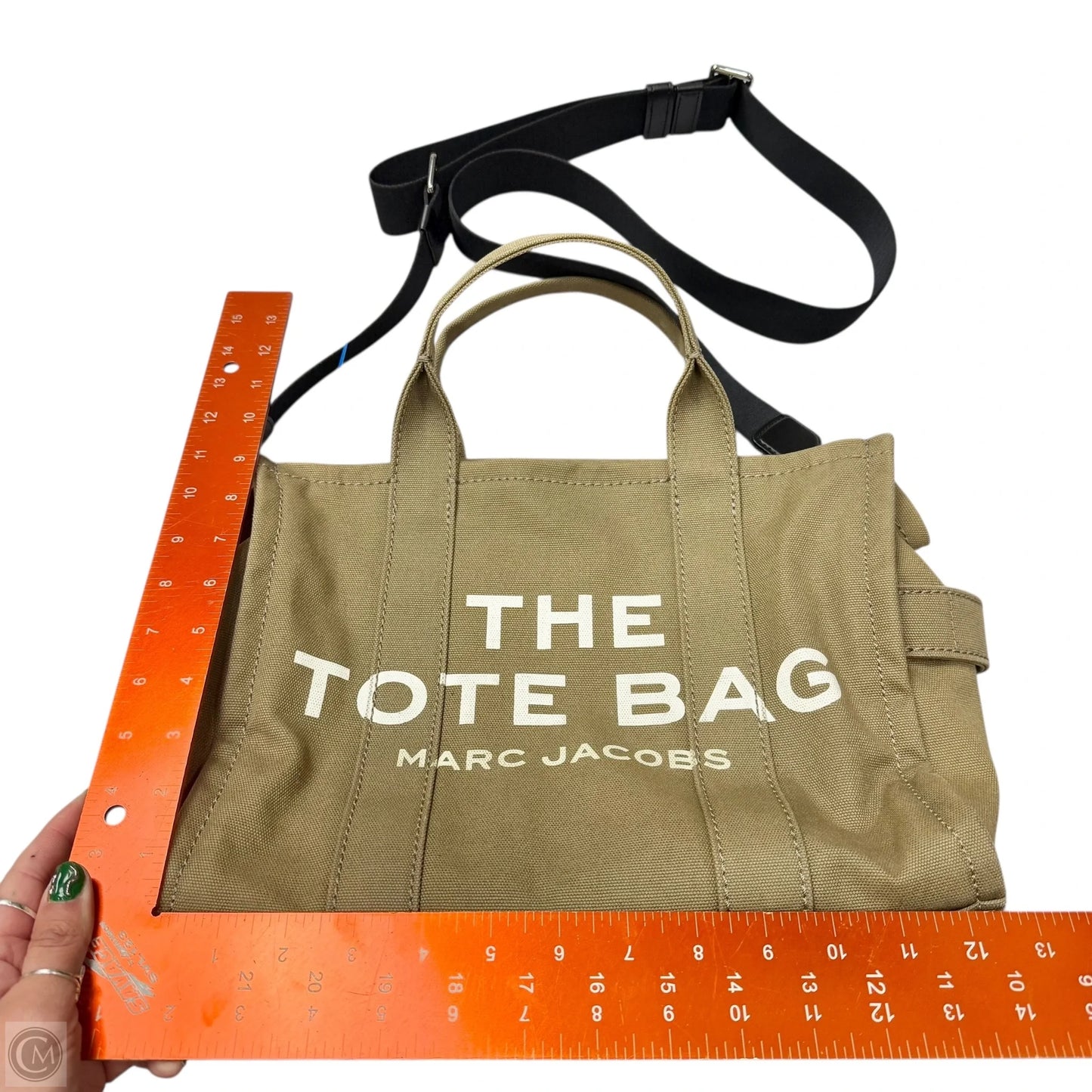 Tote Luxury Designer By Marc Jacobs, Size: Medium