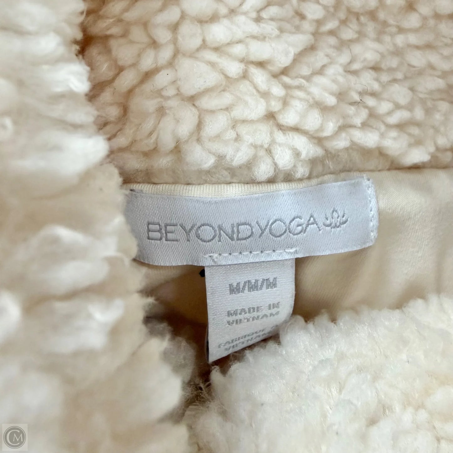 Jacket Faux Fur & Sherpa By Beyond Yoga In Cream, Size: M