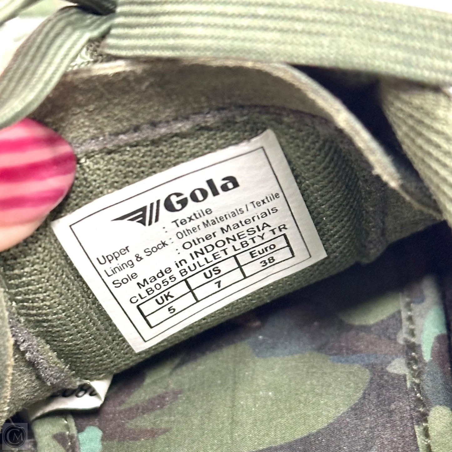 Shoes Sneakers By Gola In Camouflage Print, Size: 5