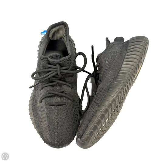 Shoes Luxury Designer By Yeezy In Black, Size: 8.5