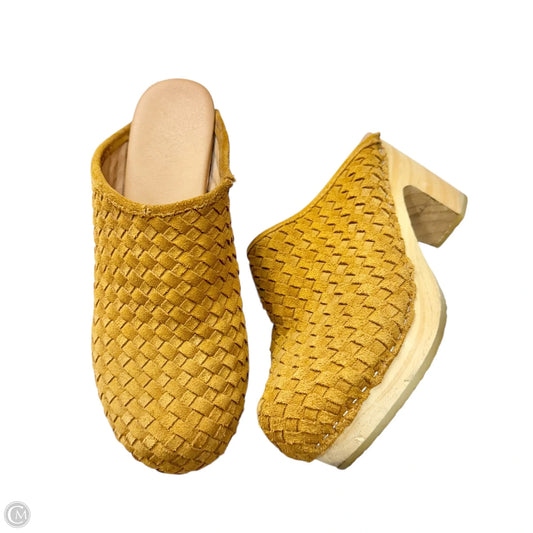 Shoes Heels Block By Pilcro In Brown, Size: 7