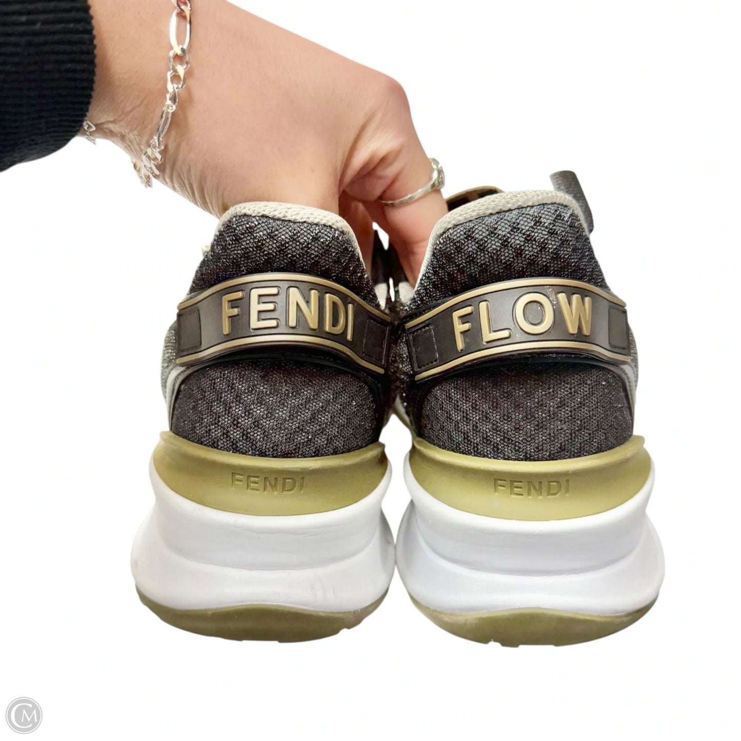 Sandals Luxury Designer By Fendi In Pink & White, Size: 6.5