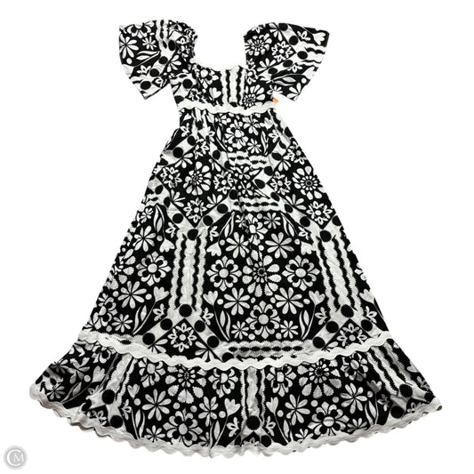 Dress Casual Maxi By Us Together In Black & White, Size: M