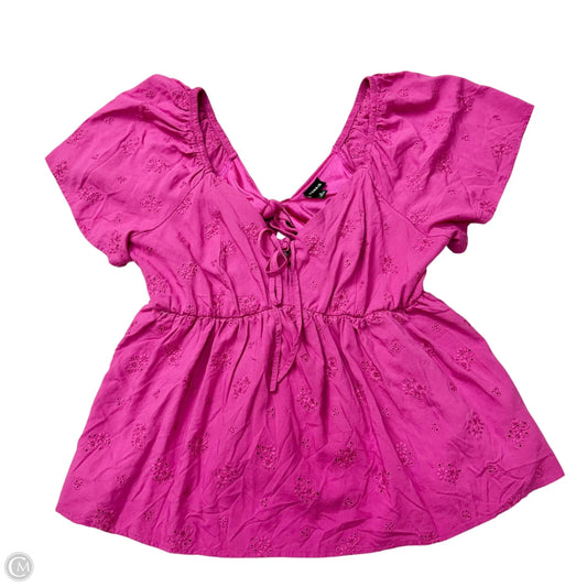 Top Short Sleeve By Torrid In Pink, Size: Xl