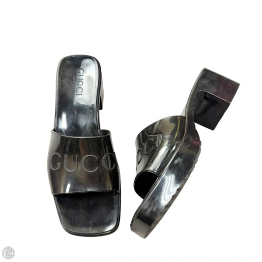 Sandals Luxury Designer By Gucci In Black, Size: 6.5