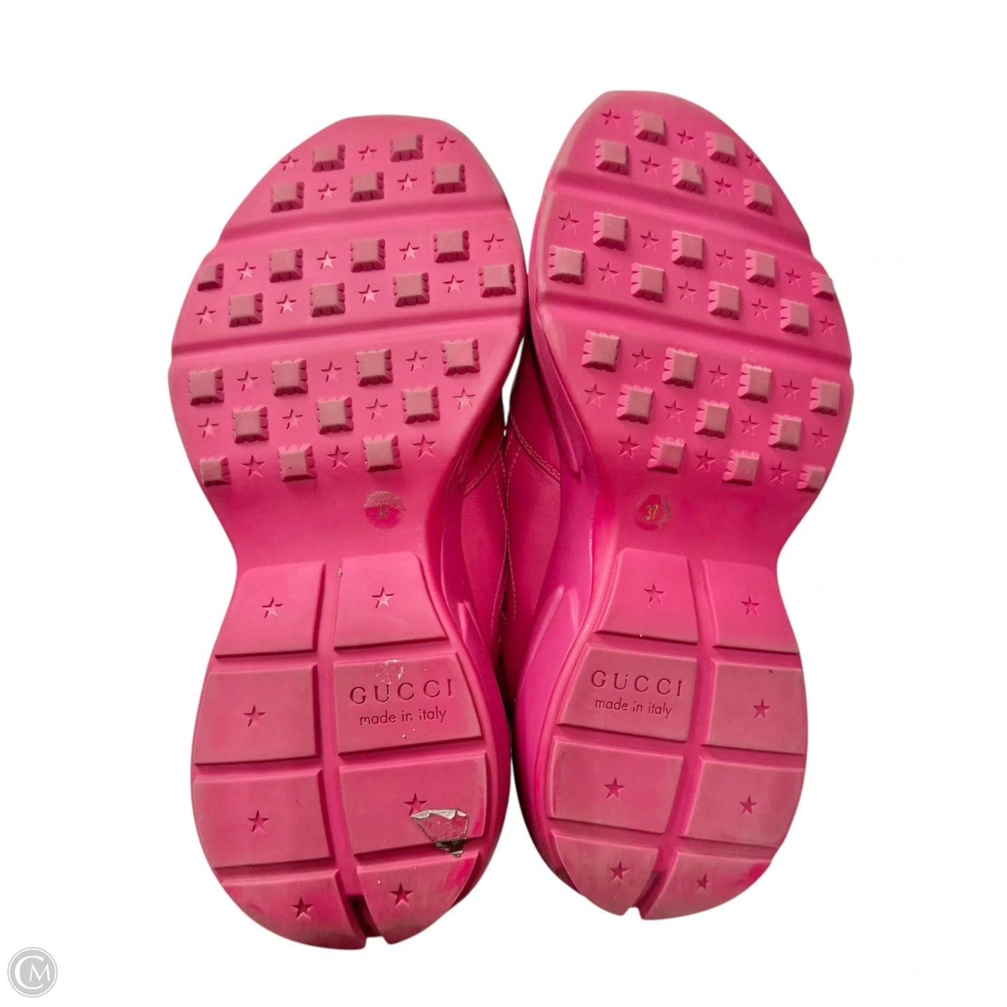 Shoes Luxury Designer By Gucci In Pink, Size: 6.5