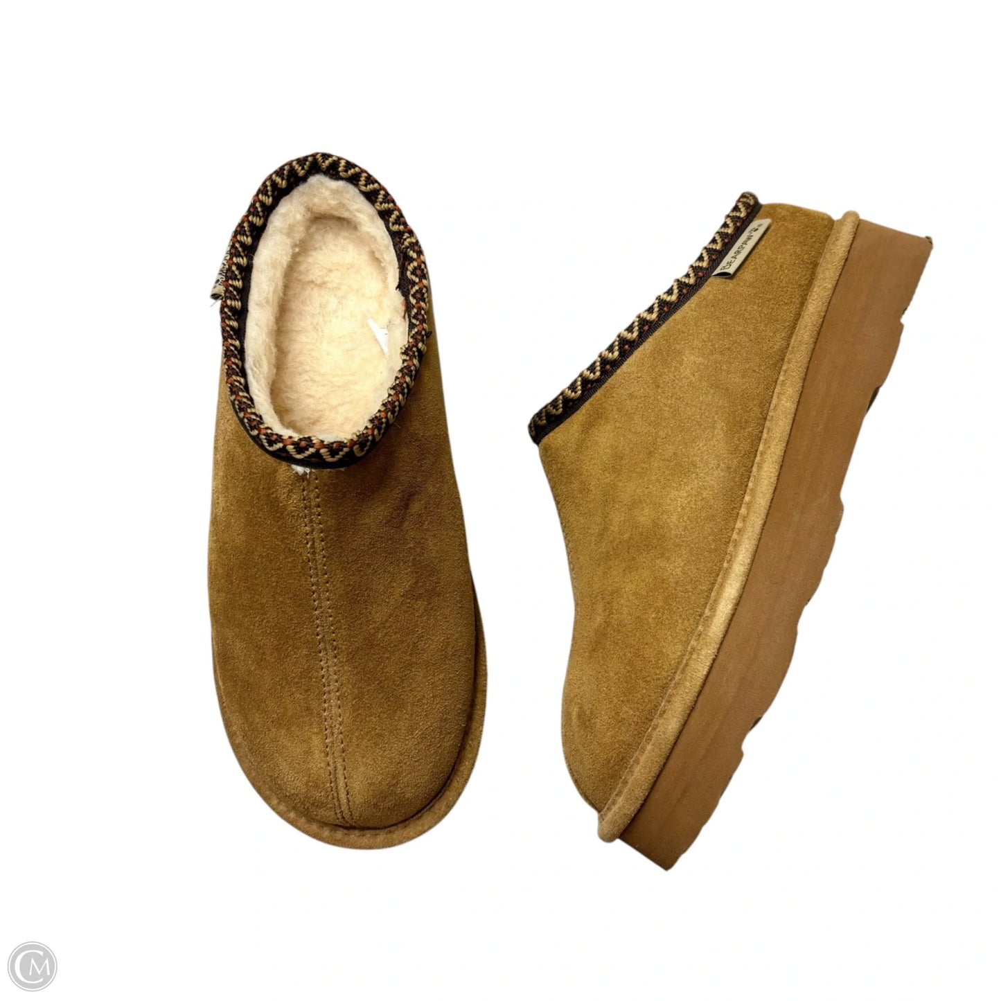 Shoes Flats By Bearpaw In Brown, Size: 8