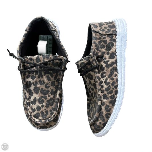 Shoes Flats In Animal Print, Size: 7.5