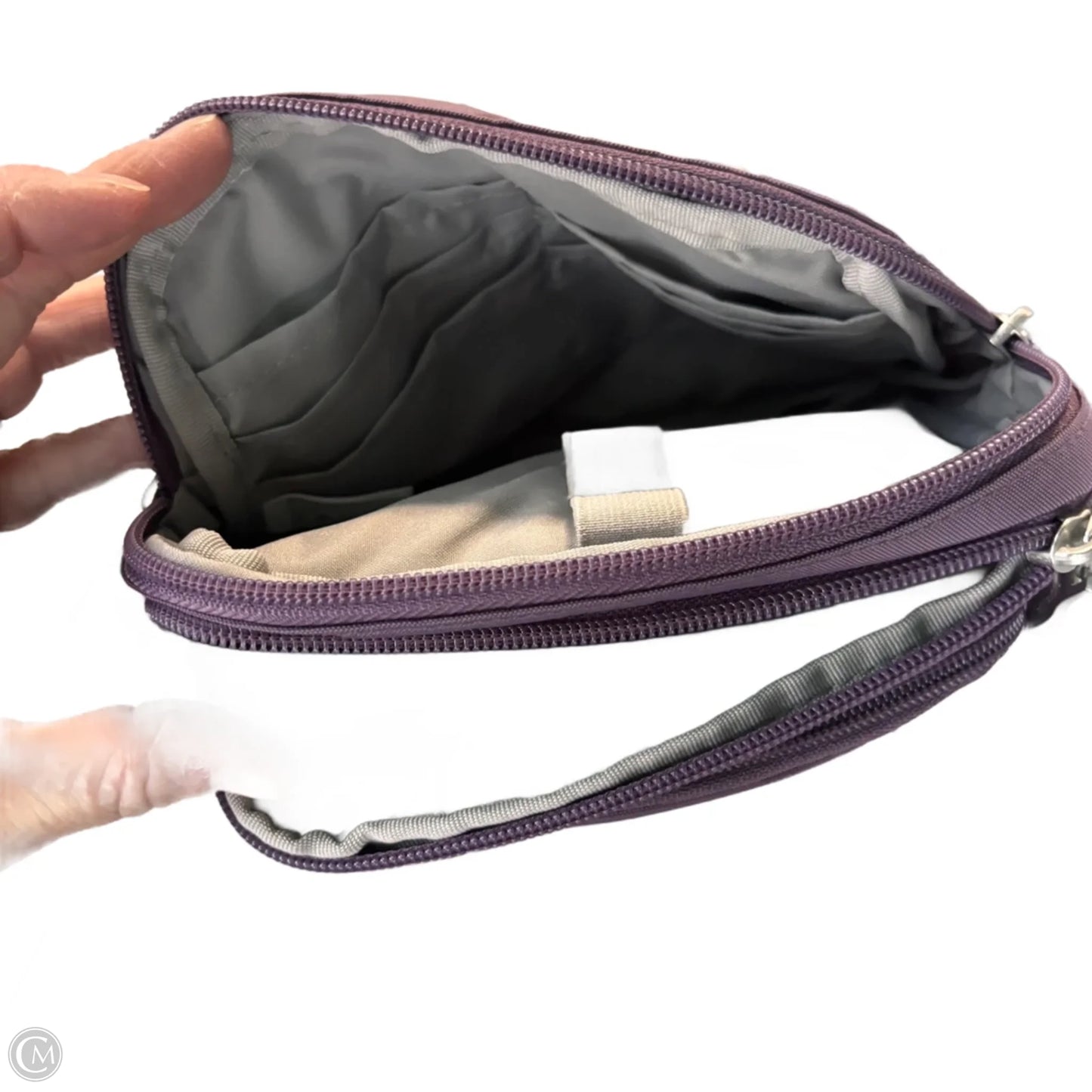 Crossbody By Baggallini, Size: Small