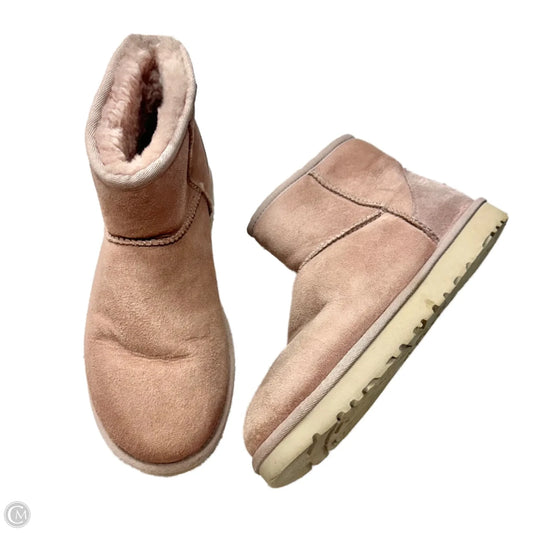 Boots Designer By Ugg In Pink, Size: 9