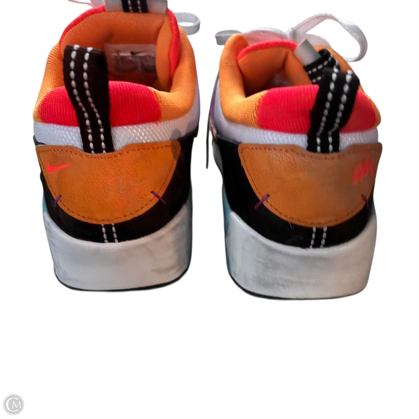 Shoes Sneakers By Nike In Multi-colored, Size: 8