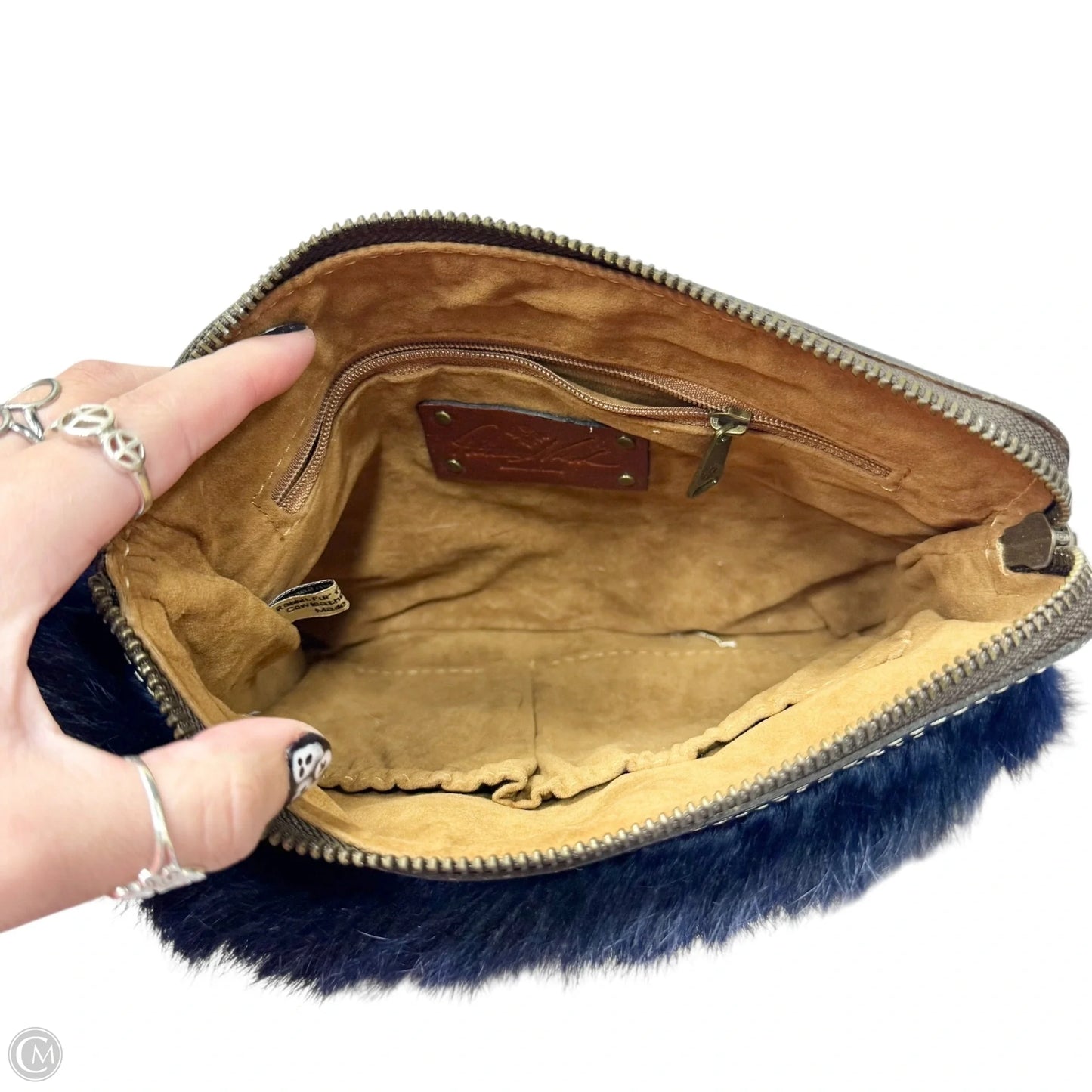 Wristlet Designer By Patricia Nash, Size: Medium