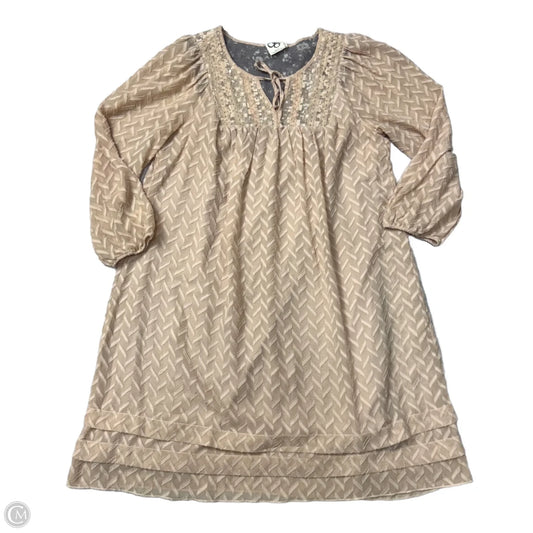 Dress Casual Short By One September In Tan, Size: Xs