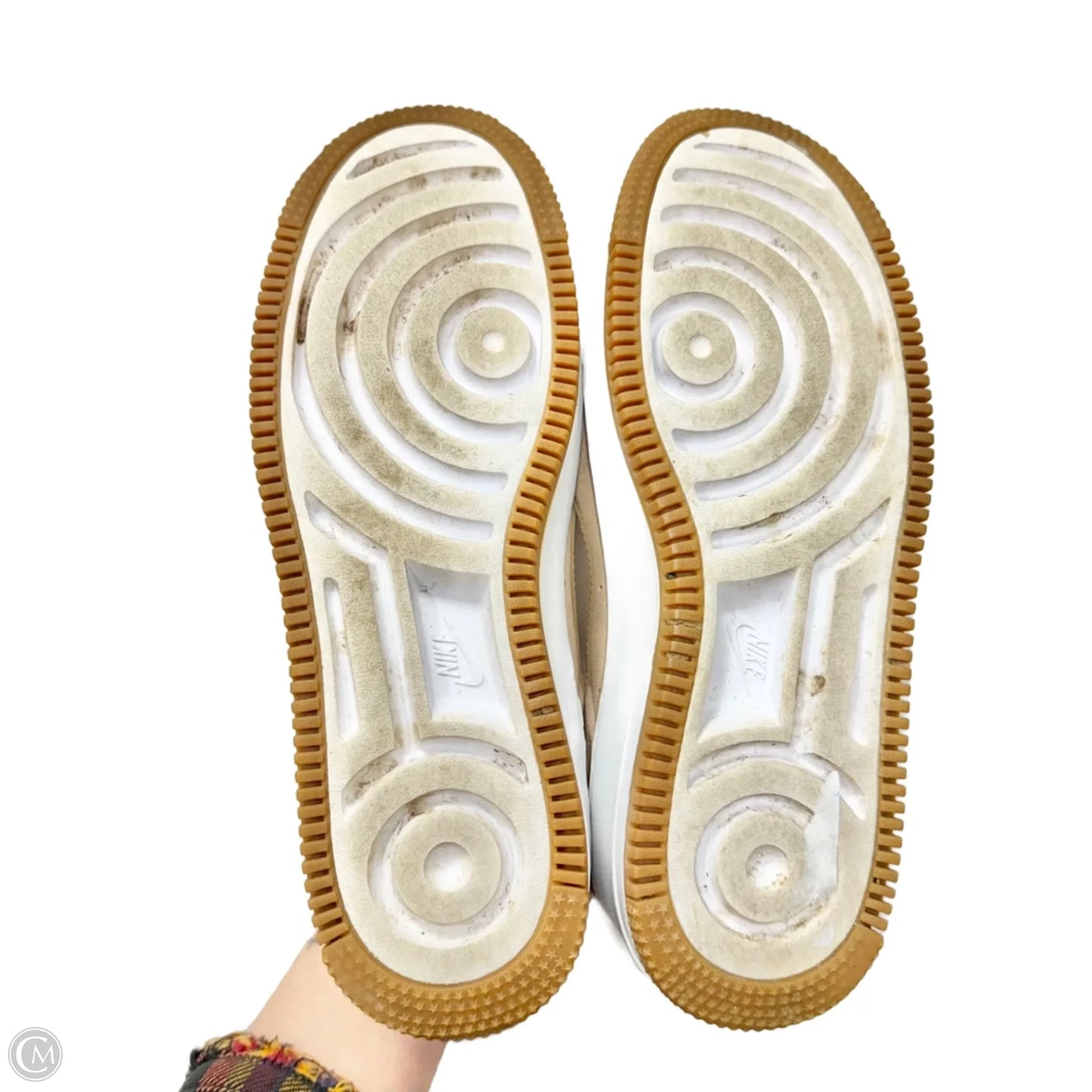 Shoes Sneakers By Nike In Tan, Size: 8.5