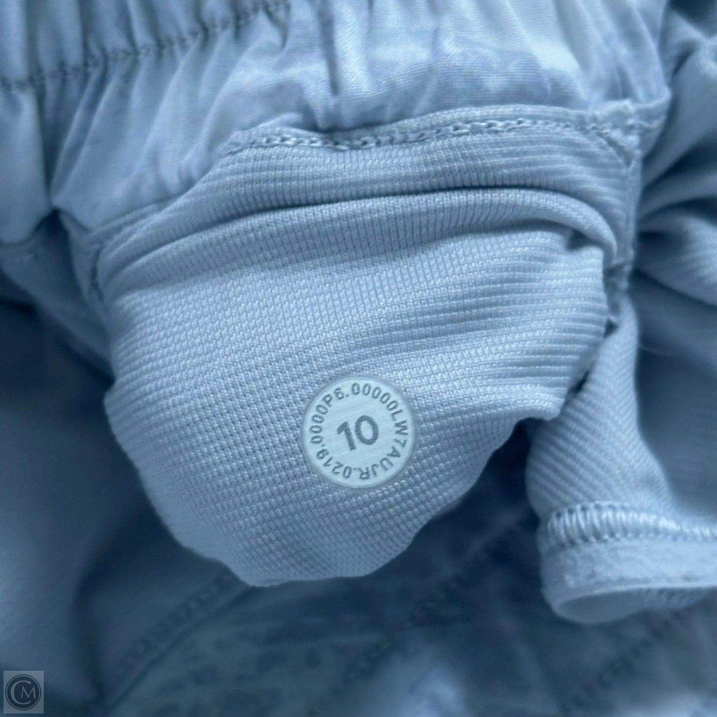 Athletic Shorts By Lululemon In Grey & White, Size: M