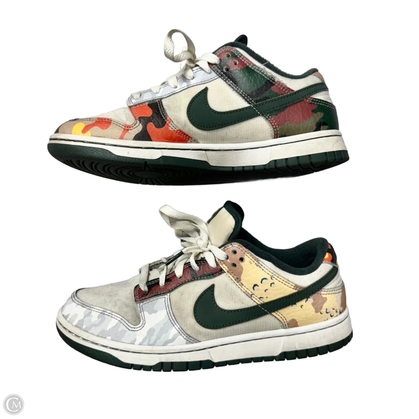 Shoes Sneakers By Nike In Cream & Green, Size: 9