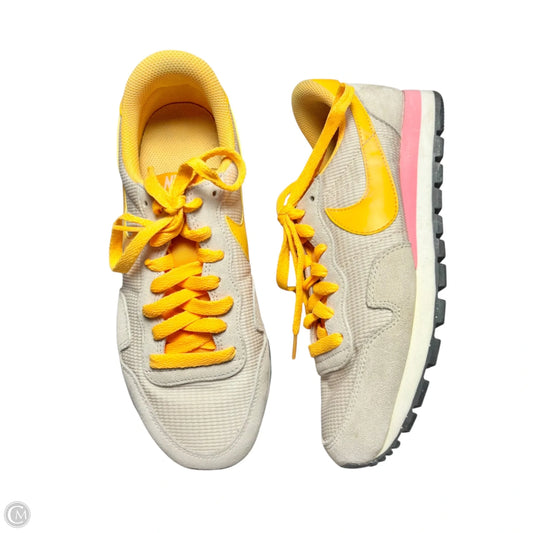 Shoes Sneakers By Nike In Orange, Size: 7.5