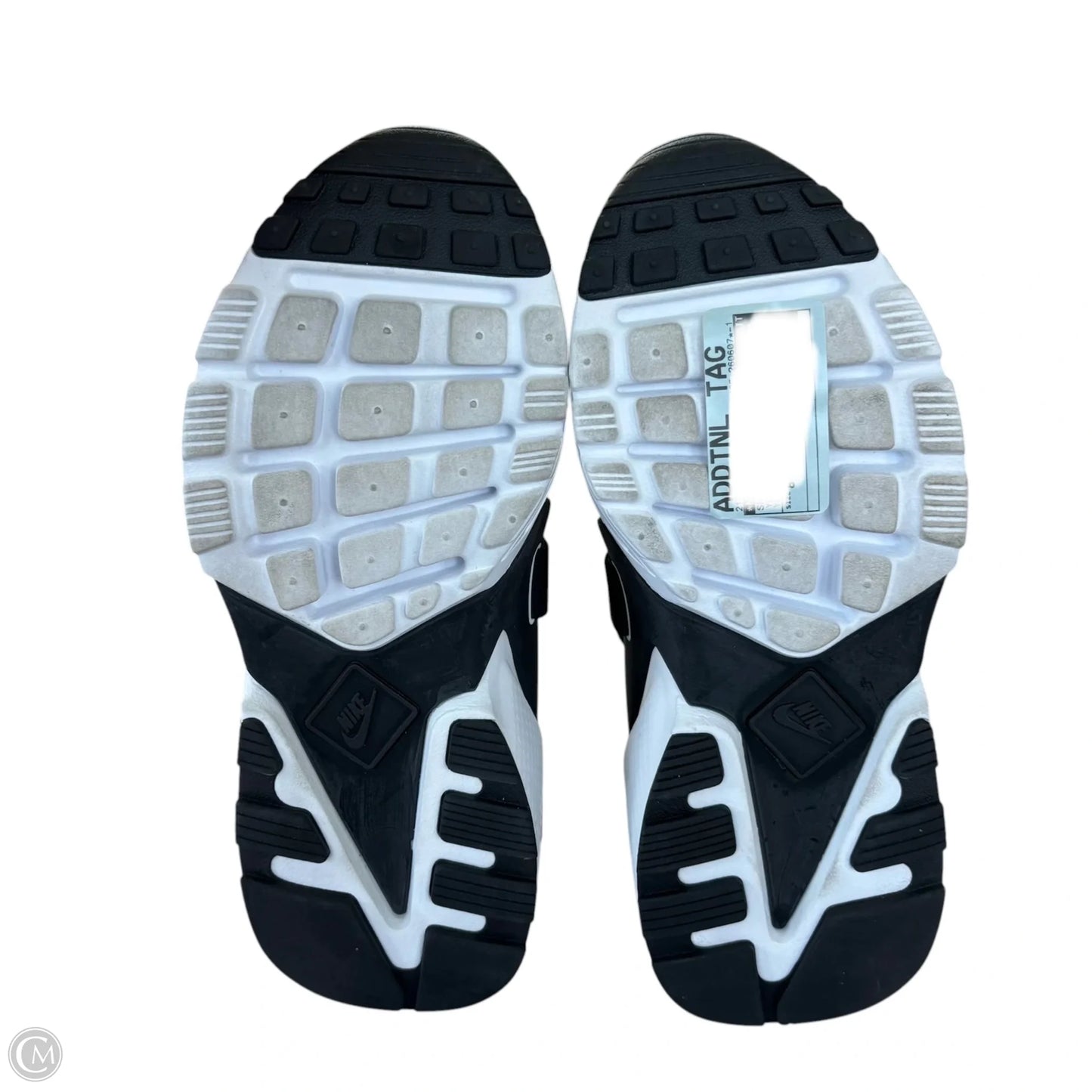 Shoes Athletic By Nike In Yellow, Size: 8
