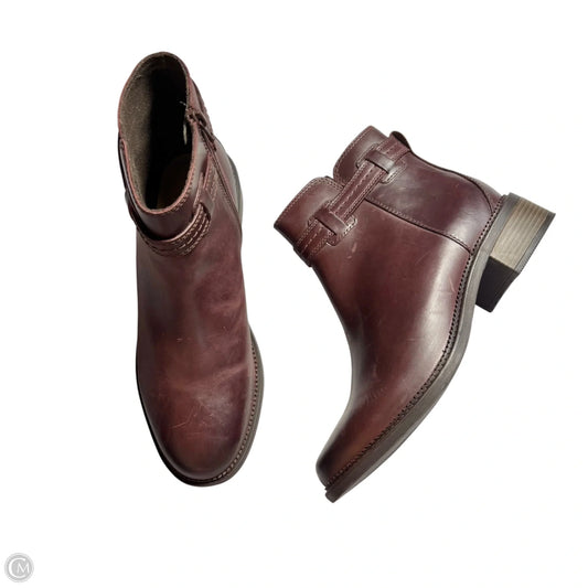 Boots Ankle Flats By Clarks In Brown, Size: 10