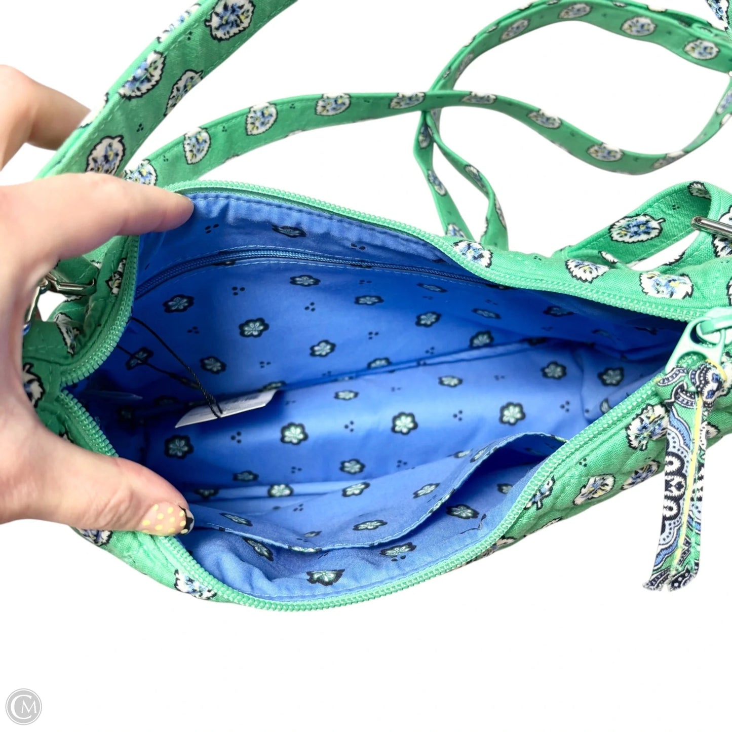 Handbag By Vera Bradley, Size: Medium