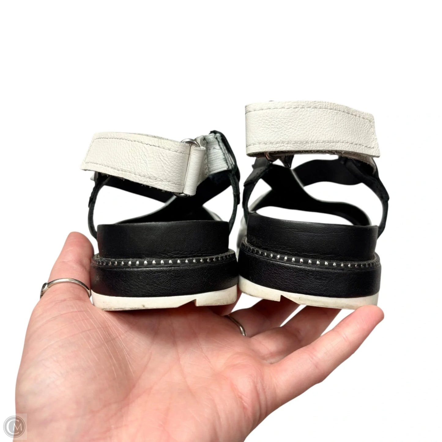 Sandals Flats By Sorel In Black & White, Size: 7.5