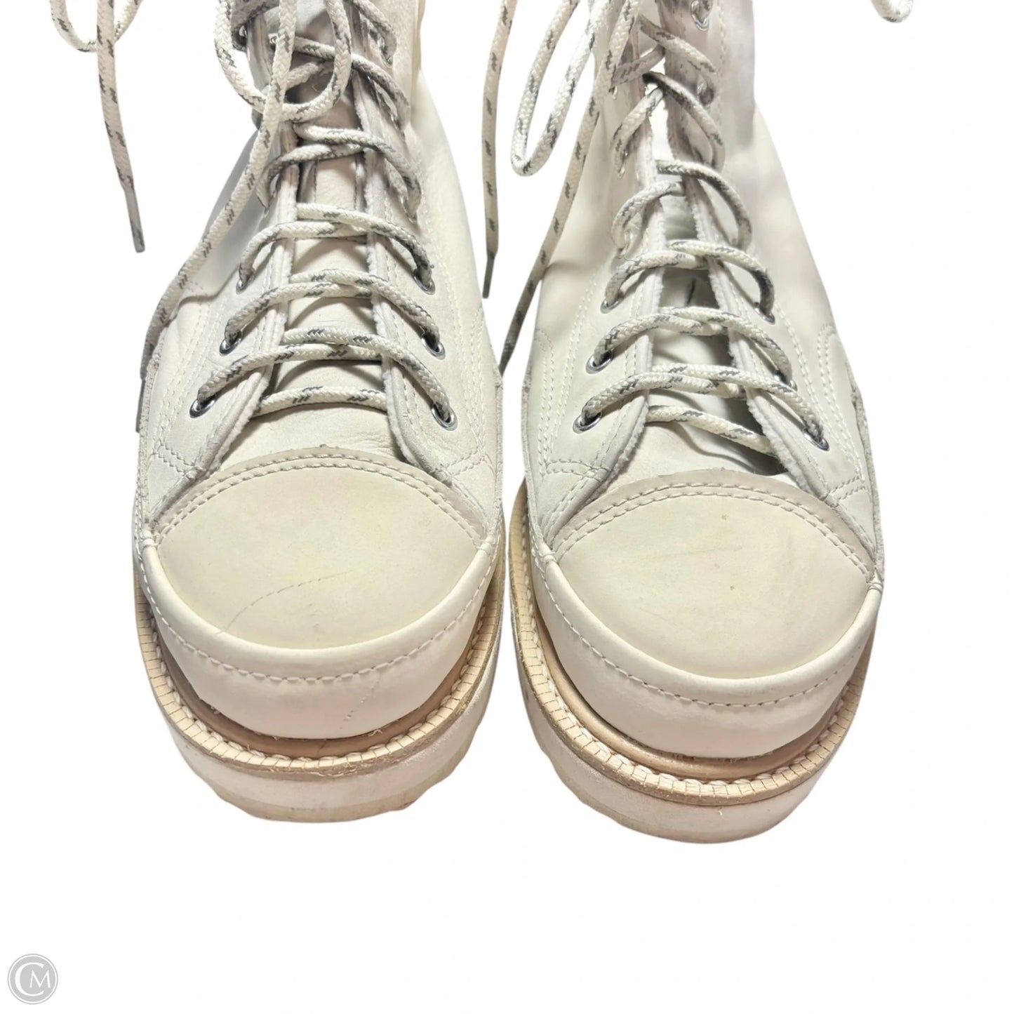Boots Ankle Flats By Converse In Cream, Size: 7
