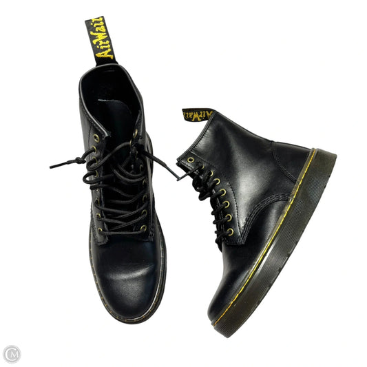Boots Ankle Flats By Dr Martens In Black, Size: 8