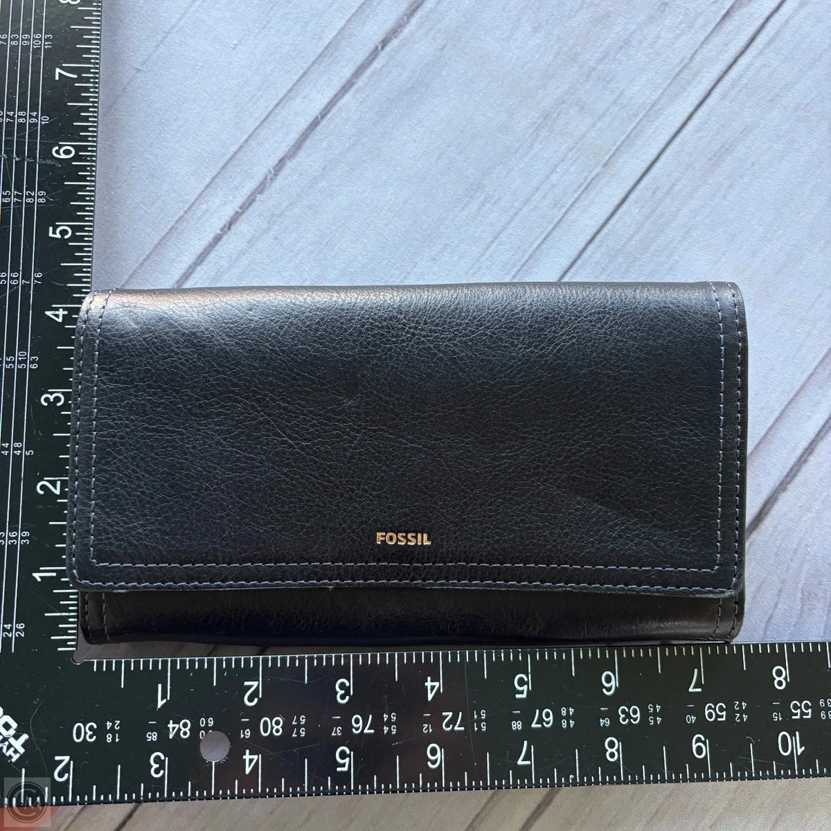 Wallet By Fossil, Size: Large