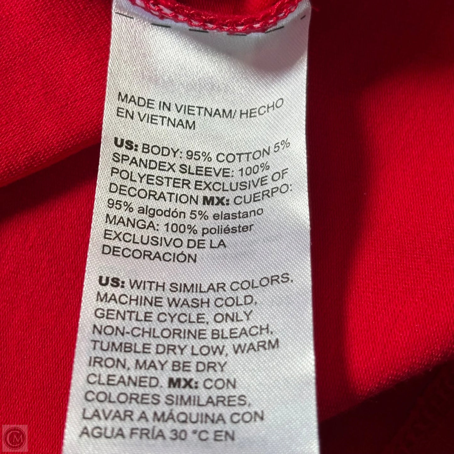 Top Long Sleeve By Chicos In Red, Size: 2x